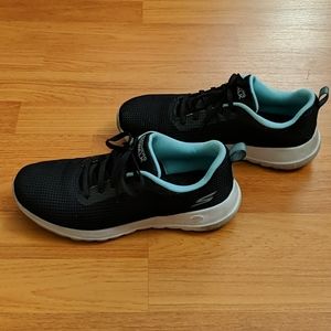 Skechers GOwalk Joy - Upturn